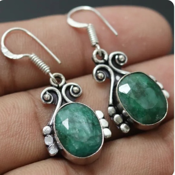 Mother Earth Jewelry Jewelry - Beautiful Faceted Emerald Earrings 1.6”